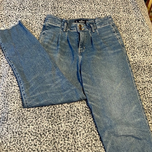 Jeans - Picture 1 of 4